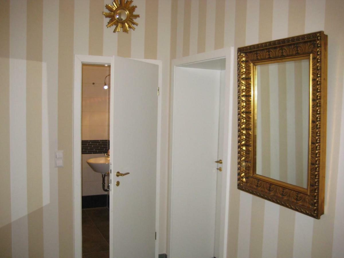 Leibniz6 Stilvolles Privatzimmer Lipsia Esterno foto